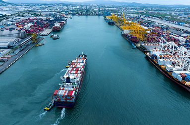Freight Forwarding in the UAE - ISS Relocations