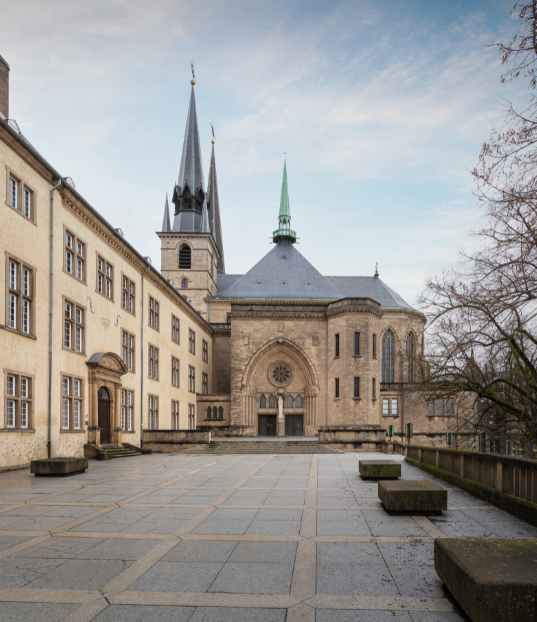 How To Move To Luxembourg - ISS Relocations
