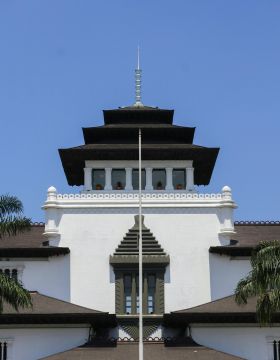 Moving Services To Bandung Indonesia - ISS Relocations