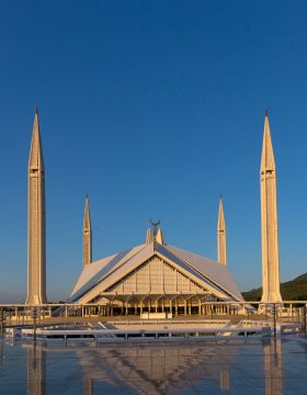 Moving Services To Islamabad Pakistan - ISS Relocations