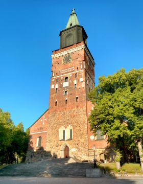 Moving Services to Turku Finland - ISS Relocations