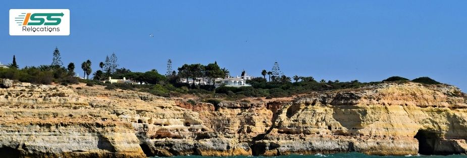 International Movers to Faro from Kuwait: High-Value Relocation Services - ISS Relocations